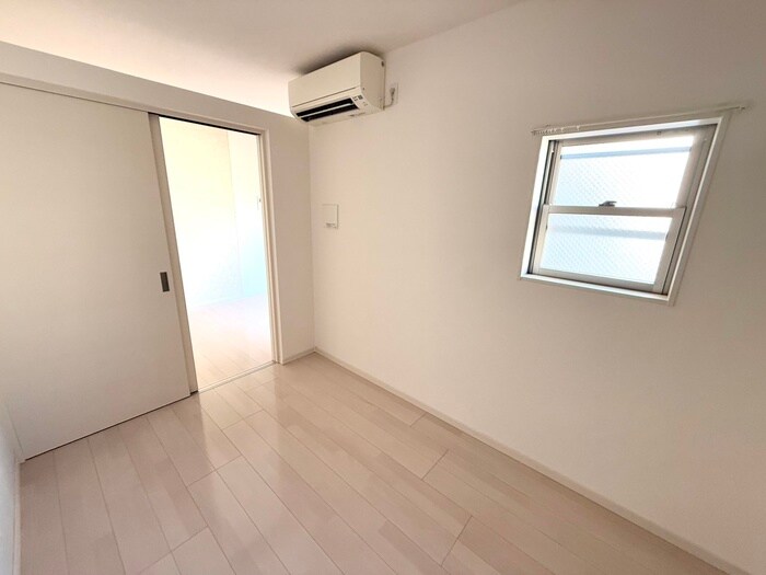 物件内観写真18　(居室)