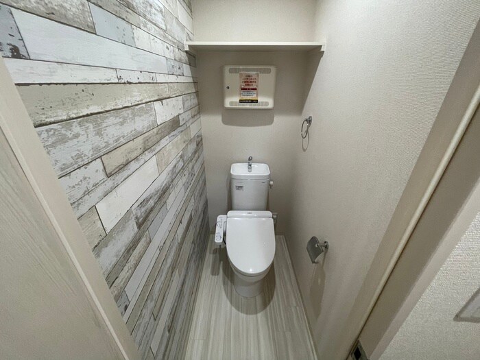 物件内観写真13　(トイレ)
