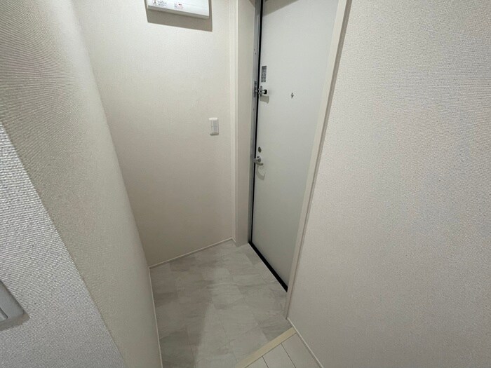 物件内観写真15　(玄関)