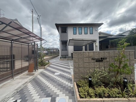 フォルトゥーナ龍安寺外観写真