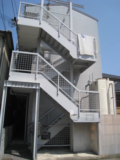 物件外観写真3　(外観写真)