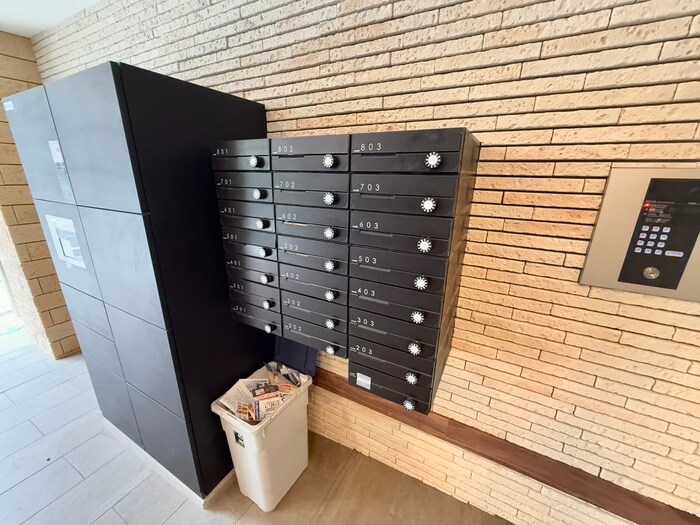 物件外観写真4　(建物設備)