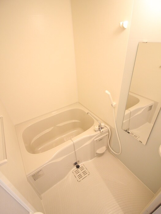 物件内観写真12　(バス／シャワールーム等)