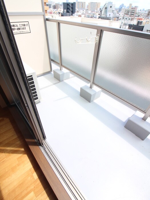 物件内観写真15　(ベランダ・バルコニー)