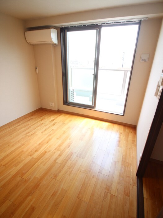 物件内観写真20　(居室)