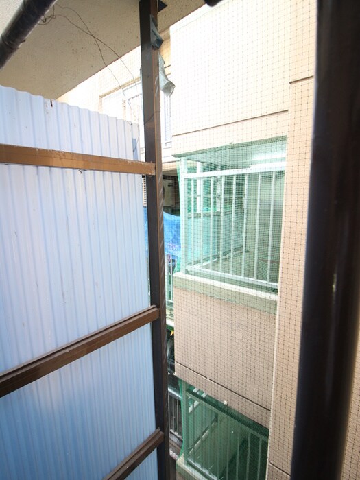 物件内観写真17　(室内からの展望)