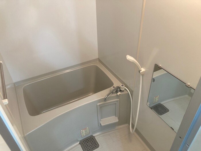 ロワールＴのバス