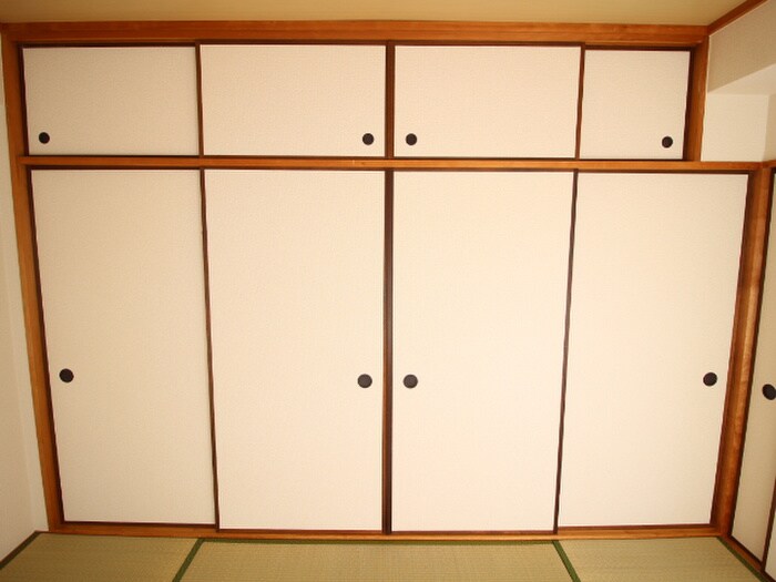 物件内観写真15　(収納)