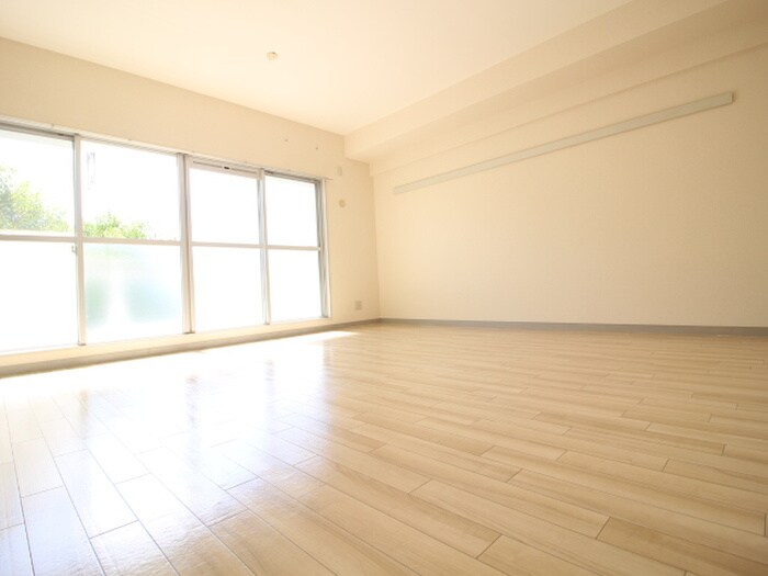 物件内観写真17　(居室)