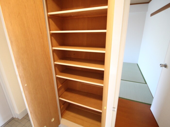 物件内観写真19　(靴箱)