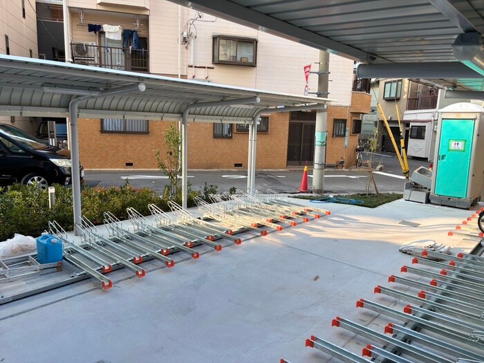 物件外観写真6　(駐輪場)