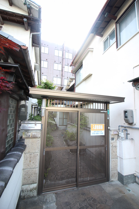 高槻市宮野町一戸建