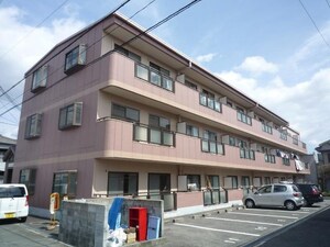 ヴィラカワバタ2号館外観写真