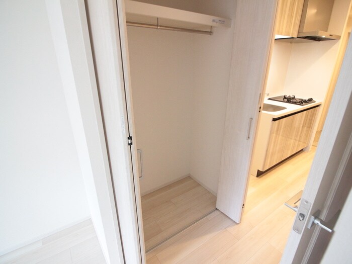 物件内観写真16　(収納)