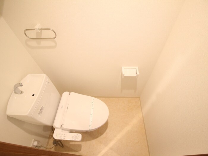 物件内観写真11　(トイレ)