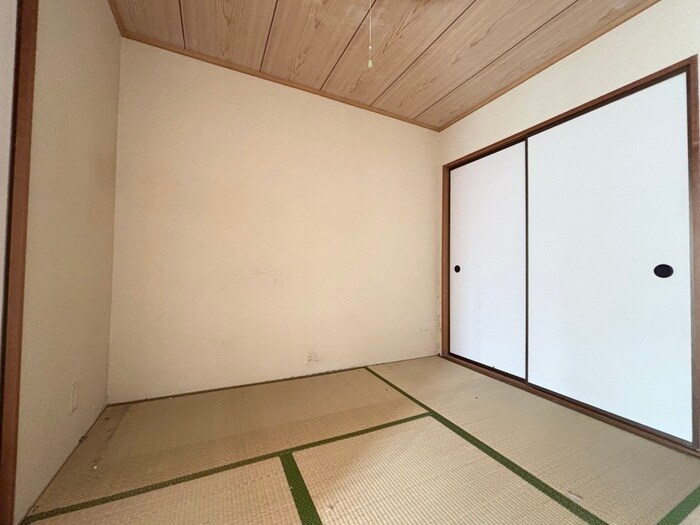 物件内観写真10　(居室)