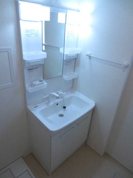 物件内観写真13　(洗面)