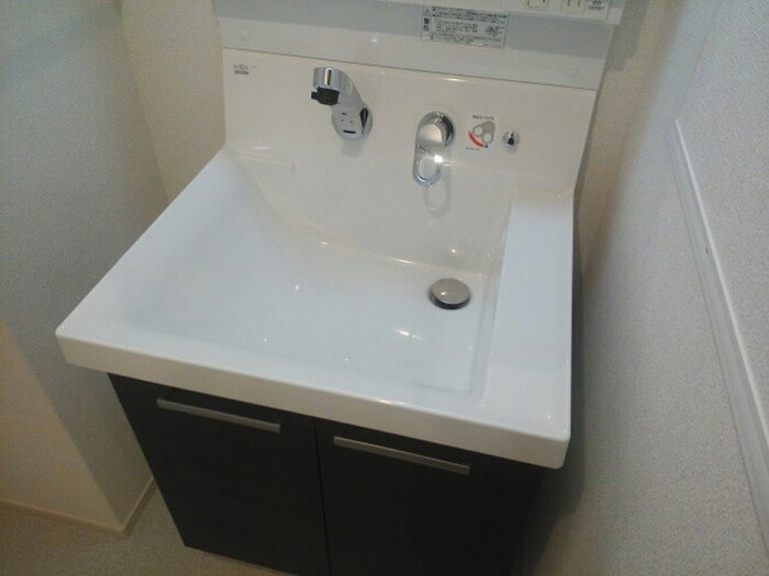 物件内観写真9　(洗面)