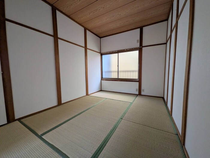 物件内観写真8　(居室)