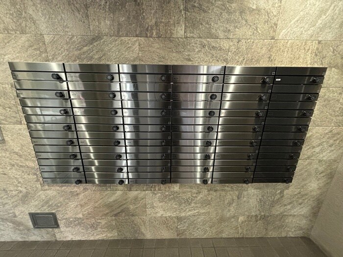 物件外観写真6　(建物設備)