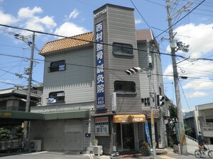 カナディアン西真上外観写真