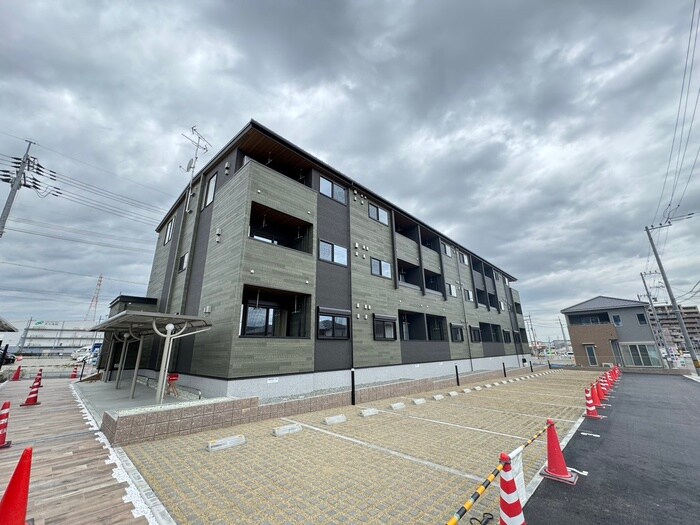 物件外観写真4　(外観写真)