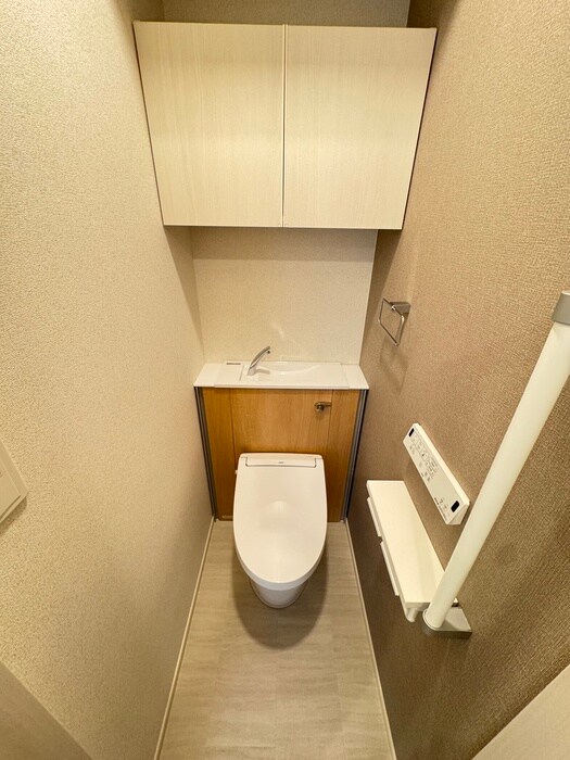 物件内観写真15　(トイレ)