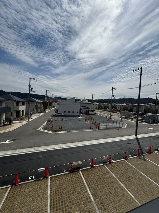 物件内観写真22　(室内からの展望)