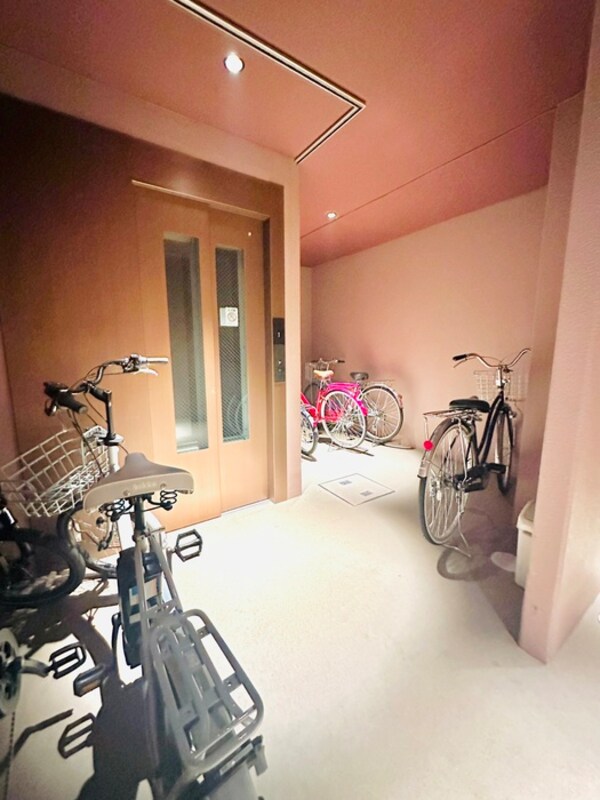 駐輪場