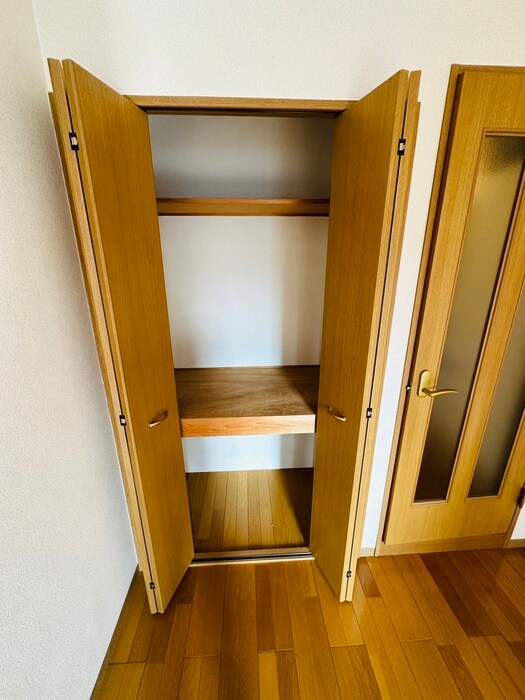 物件内観写真9　(収納)