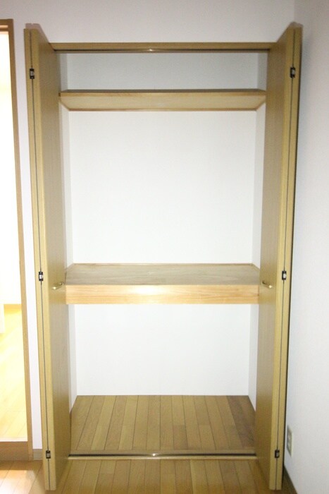 物件内観写真10　(収納)