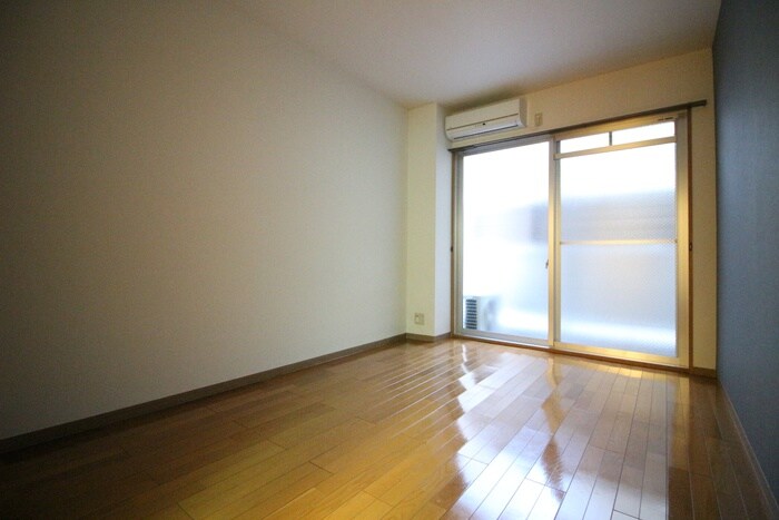 物件内観写真18　(居室)