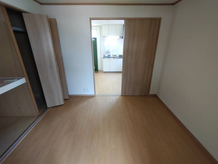 物件内観写真12　(居室)