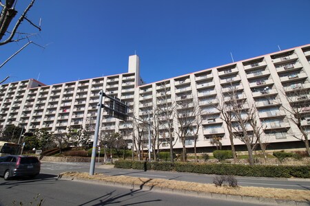 桃山台ｸﾞﾗﾝﾄﾞﾏﾝｼｮﾝＤ２棟（707）外観写真