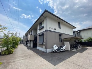 ｱｰｸ比叡外観写真