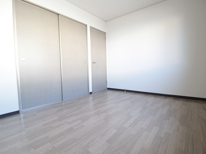 物件内観写真12　(居室)