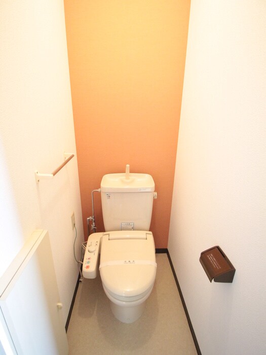 物件内観写真15　(トイレ)