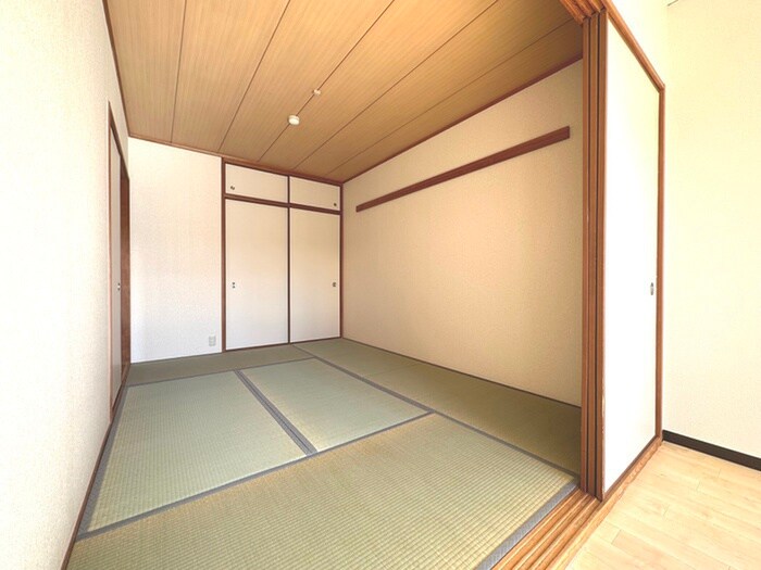 物件内観写真14　(居室)