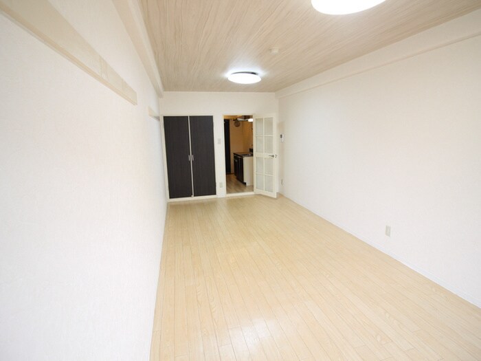 物件内観写真16　(居室)