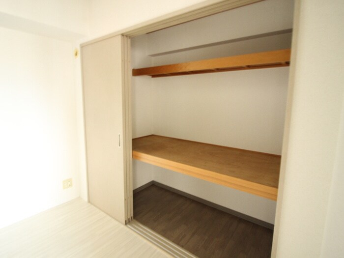 物件内観写真9　(収納)
