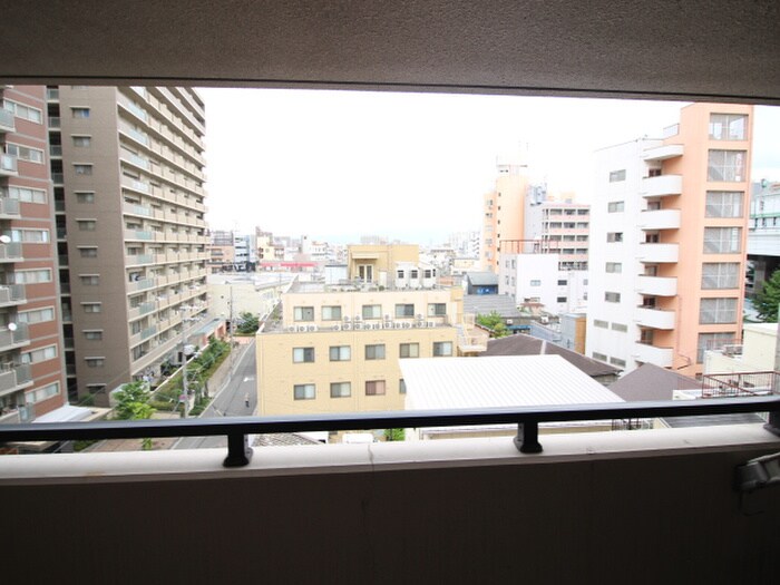 物件内観写真14　(室内からの展望)