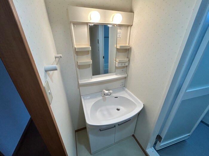 物件内観写真15　(洗面)