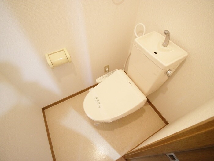 物件内観写真10　(トイレ)