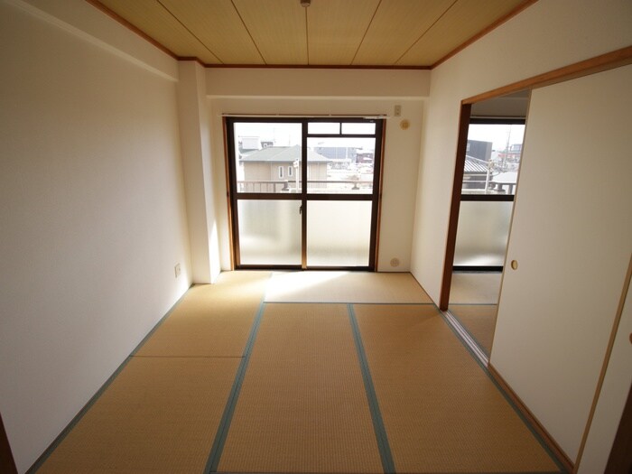 物件内観写真15　(居室)