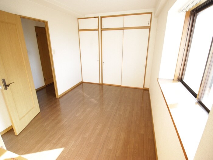 物件内観写真18　(内観写真)