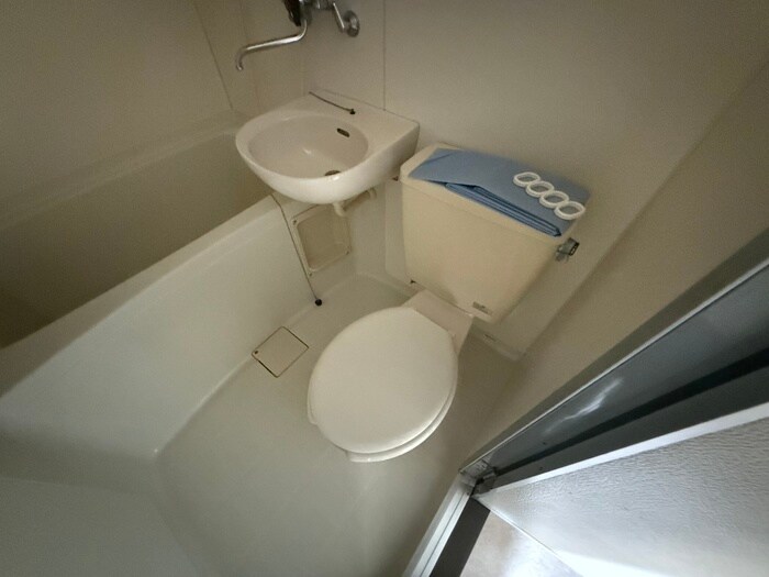 物件内観写真14　(トイレ)