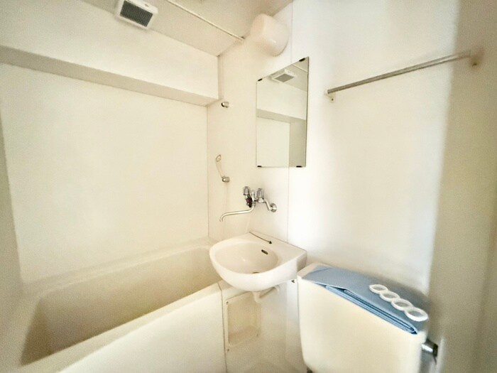 物件内観写真15　(洗面)