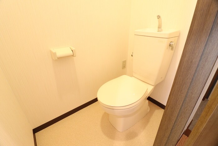物件内観写真10　(トイレ)