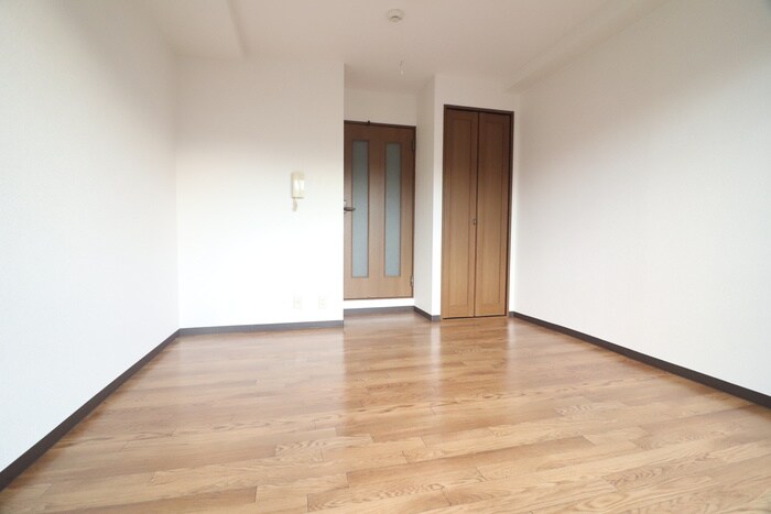 物件内観写真14　(居室)