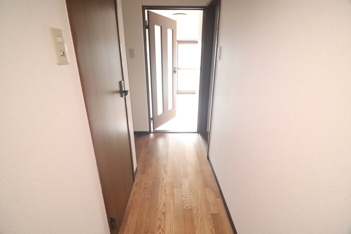 物件内観写真18　(収納)